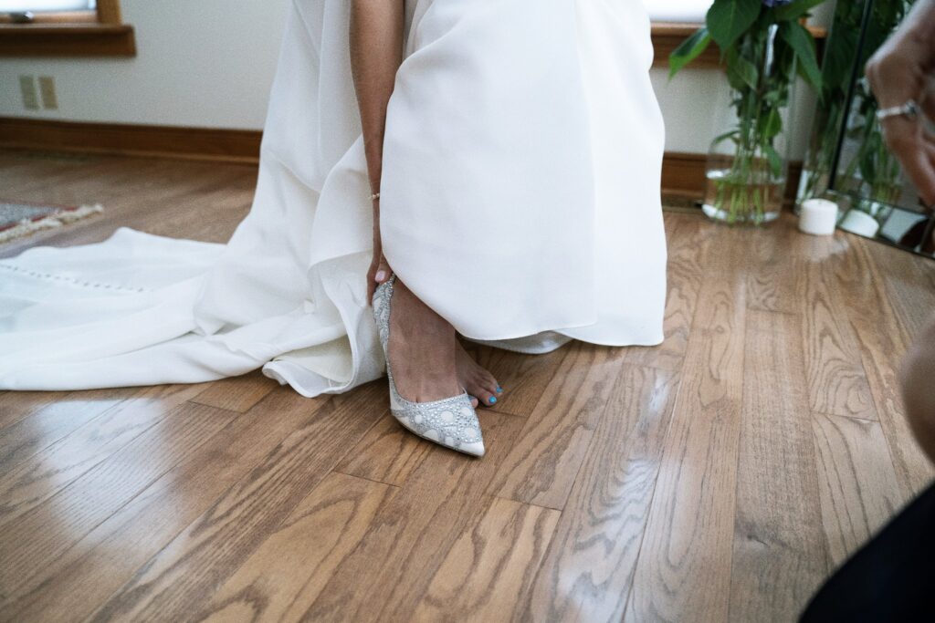 The bride's sparkly Badgley Mischka bridal shoes